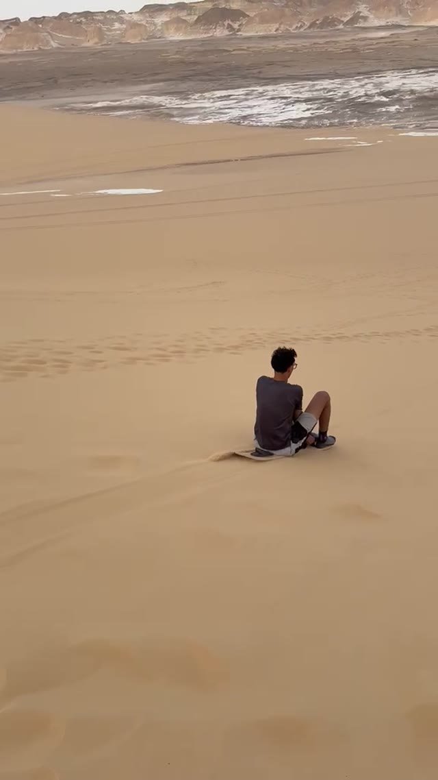 Down the dunes — frame from Sekhmet’s existing video